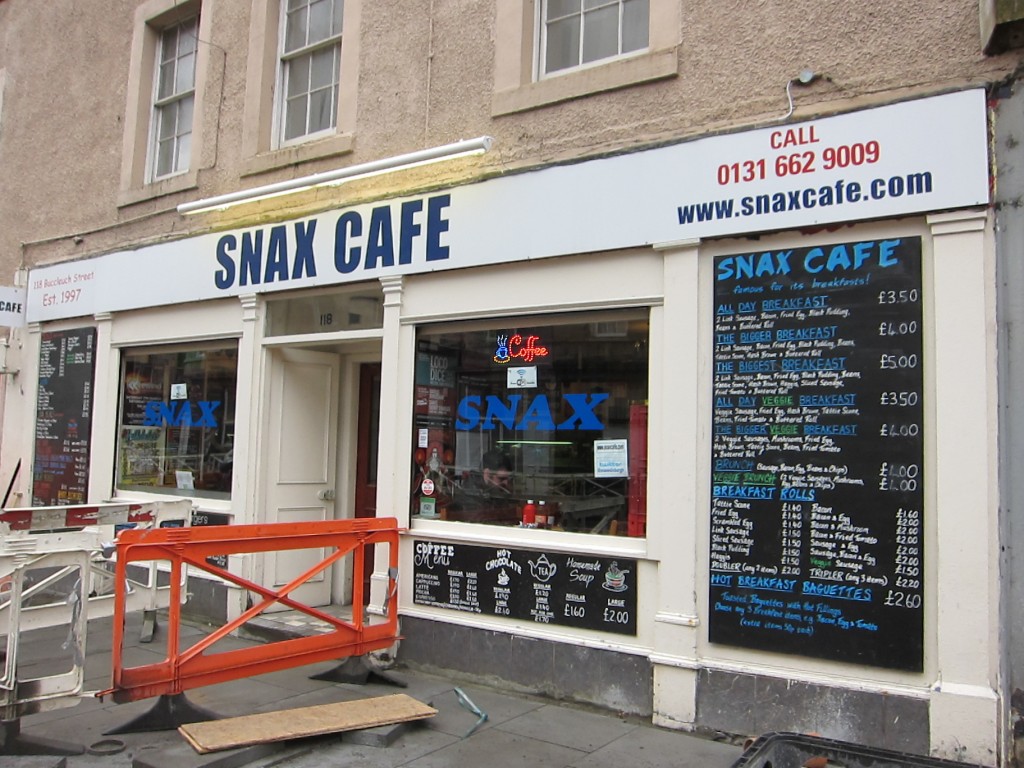 Snax Cafe